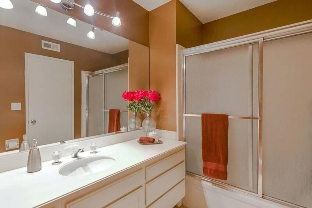 Private Country Club Condo On Awesome Golf Course! Palm Desert Exterior photo